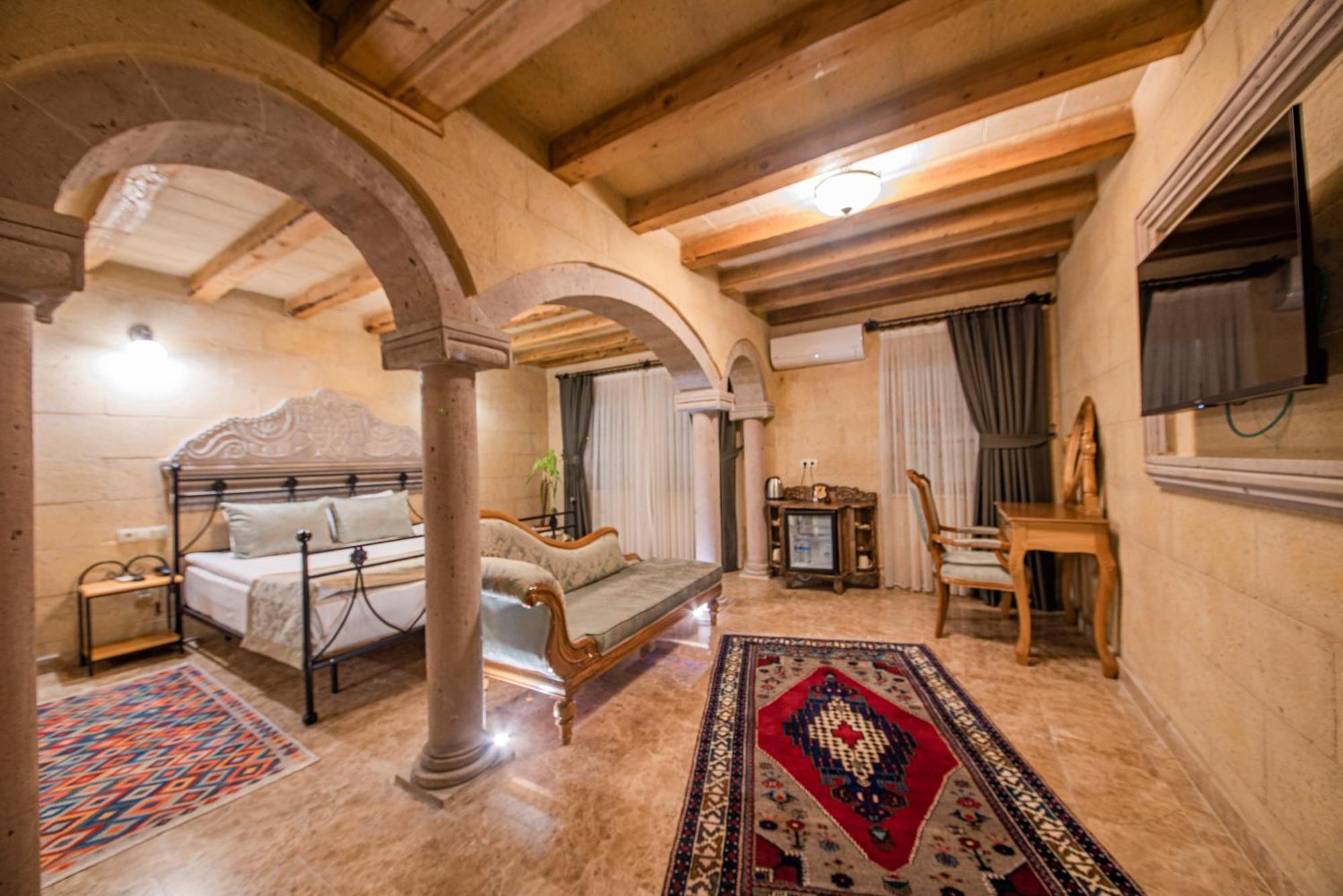 Cratus Stone Palace Goreme Exterior foto